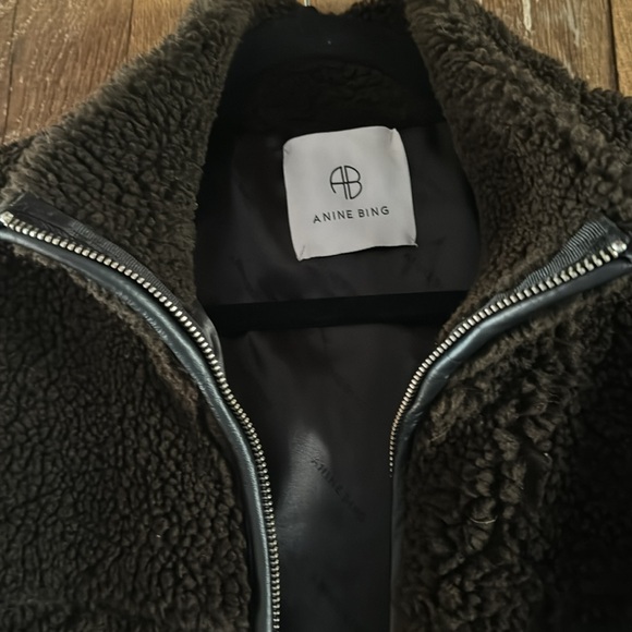 ANINE BING Espresso dark Brown Shearling jacket with leather detail - Picture 2 of 7